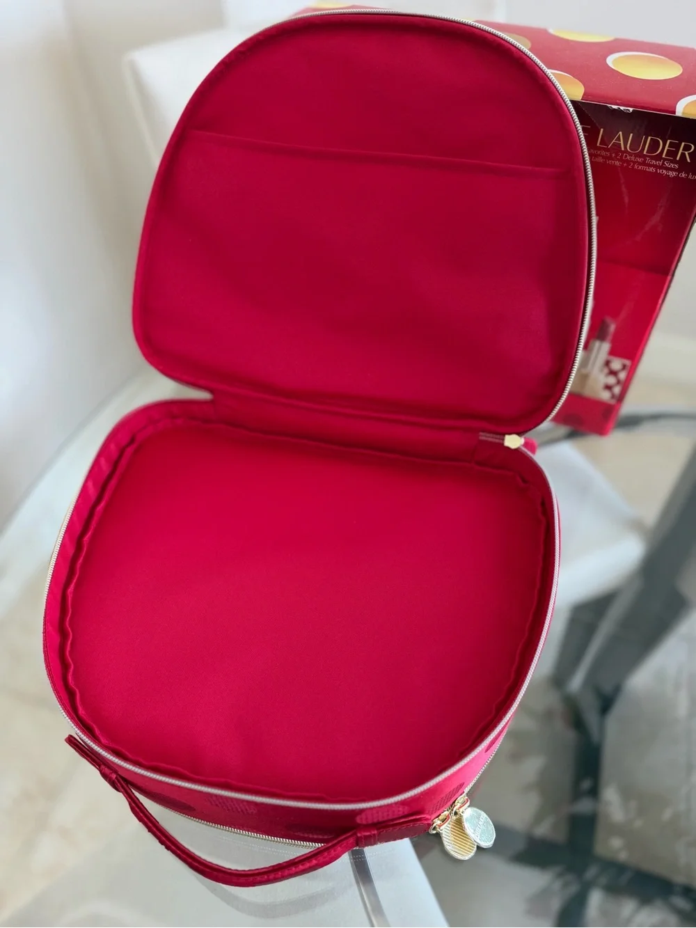 Estée Lauder Cosmetic Case